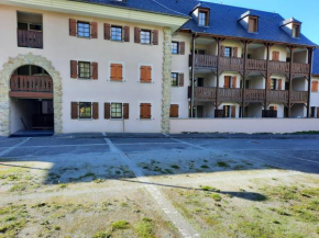 appart 4 pers ,petite terrasse, jardinet Luz-Saint-Sauveur